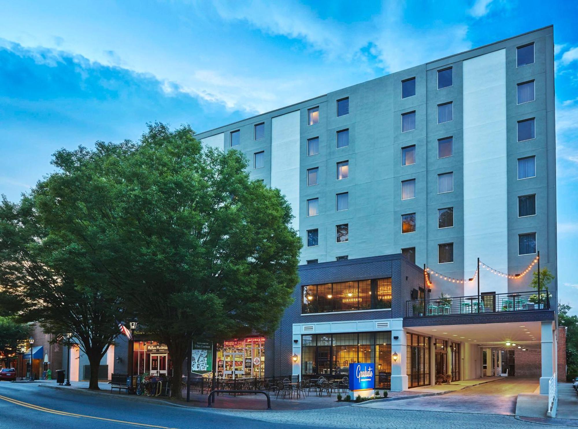 Graduate By Hilton Charlottesville Exterior photo